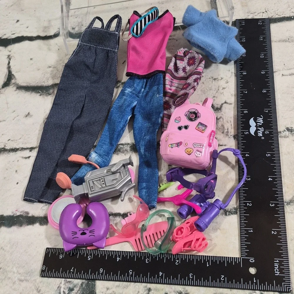 Barbie Doll Clothes Accessories Vacation Adventure Lot Outfits Shoes Pillow Bag